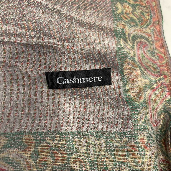 Cashmere Paisley Patterned Scarf 28” x 70” - Picture 2 of 5